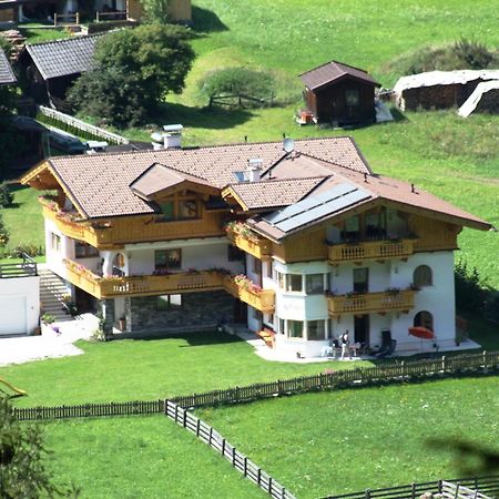 Landhaus Alpensonne Нойштифт-им-Штубайталь Экстерьер фото
