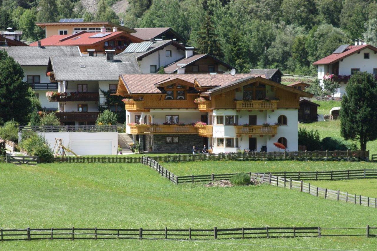 Landhaus Alpensonne Нойштифт-им-Штубайталь Экстерьер фото